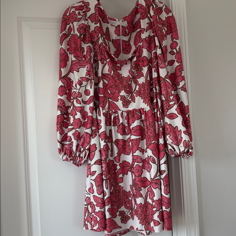 Floral Pink & White Mini Dress - Long Sleeve